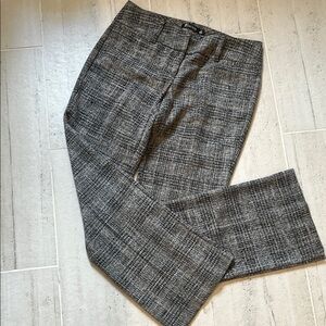 New York & Co Size 6 Petite Gray Plaid Trousers